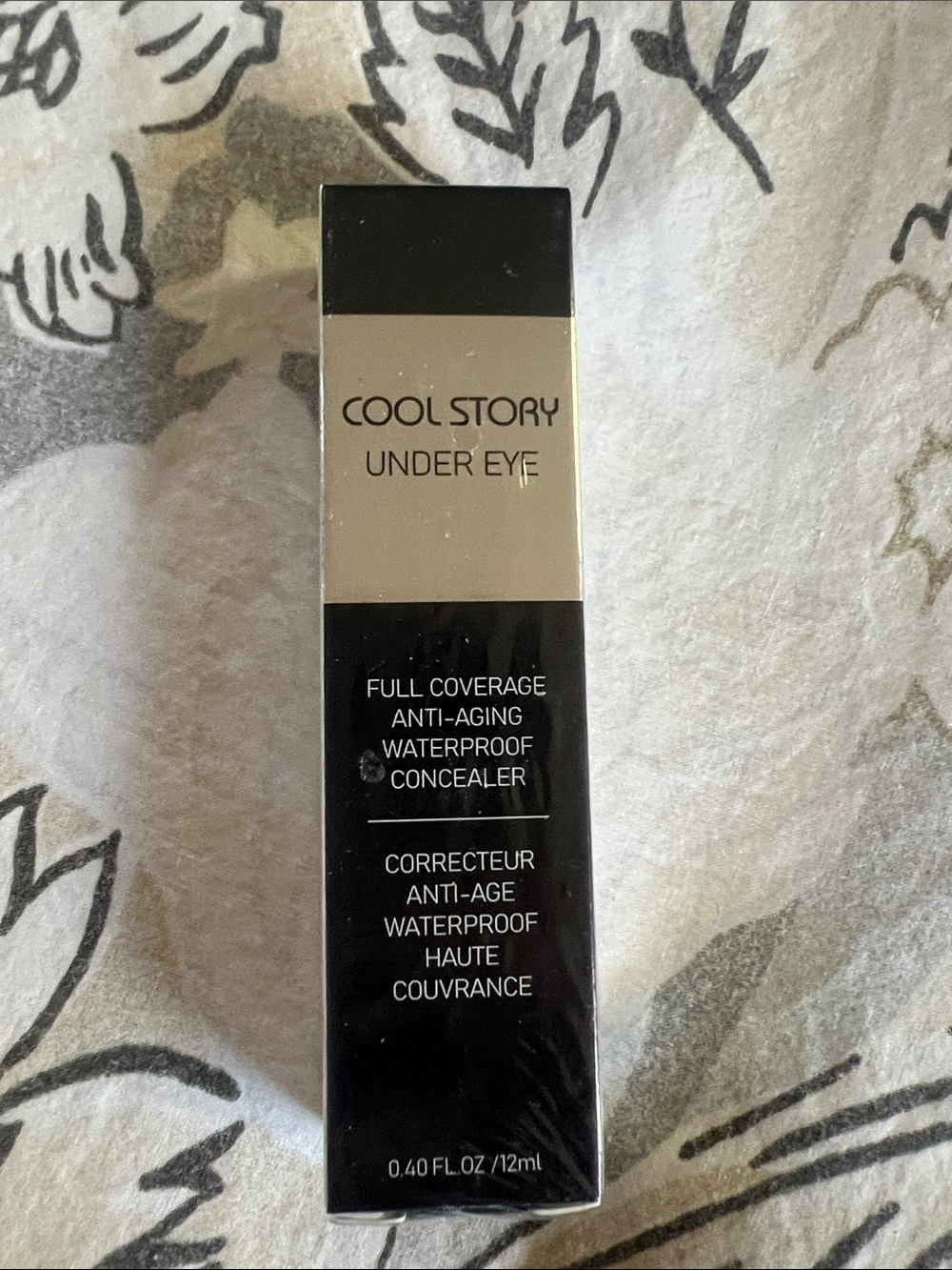 Under Eye Concealer - Black & Cream
